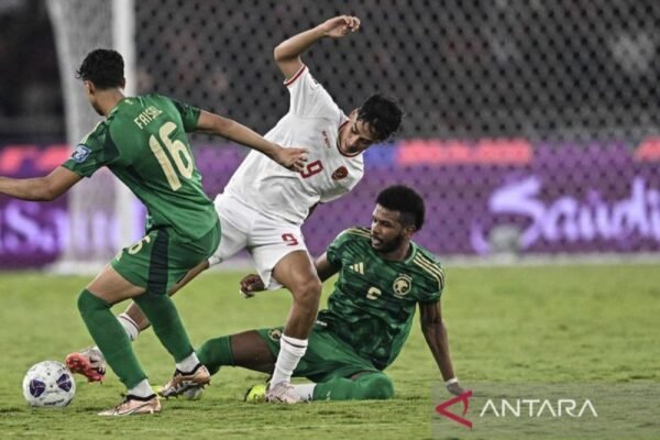 Rafael Struick: Antusiasme dalam Latihan Bersama Patrick Kluivert