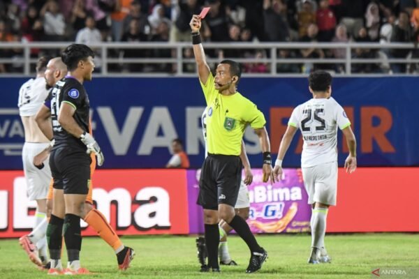 Tiga Tim Memiliki Kesempatan untuk Berkompetisi di Asia Musim Depan Tiga Tim Memiliki Kesempatan untuk Berkompetisi di Asia Musim Depan
