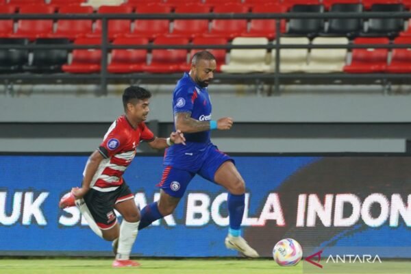 Arema FC Siap 200 Persen untuk Raih Tiga Poin Melawan Persebaya Arema FC Siap 200 Persen untuk Raih Tiga Poin Melawan Persebaya