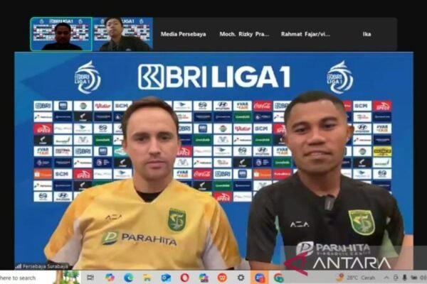 Persebaya Siap Hadapi Arema dengan Serius Menjelang Laga Pekan ke-30 Liga 1 Persebaya Siap Hadapi Arema dengan Serius Menjelang Laga Pekan ke-30 Liga 1