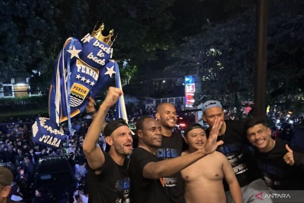 Persib Respon Terhadap Usulan Peningkatan Kuota Pemain Asing Persib Respon Terhadap Usulan Peningkatan Kuota Pemain Asing