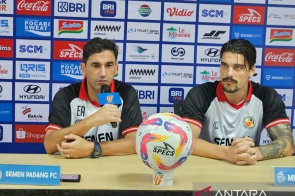Almeida Bertekad Curi Tiga Poin di Markas Persija Almeida Bertekad Curi Tiga Poin di Markas Persija