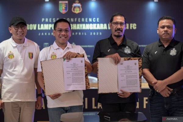 Termasuk Bhayangkara dan Persikas: Tujuh Klub Ganti Nama dan Domisili Termasuk Bhayangkara dan Persikas: Tujuh Klub Ganti Nama dan Domisili