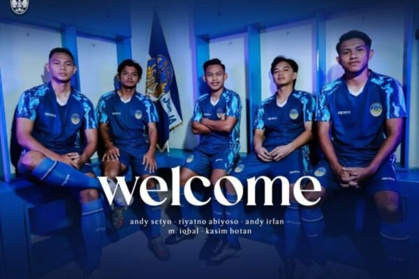 Berikut beberapa alternatif judul untuk artikel terkait alasan PSIM Jogja mendatangkan Kasim Botan, Abiyoso, dan Andy Setyo:
1. “Mengulas Strategi PSIM Jogja: Mengapa Kasim Botan, Abiyoso, dan Andy Setyo Dihadirkan?”
2. “Rekrutmen Penting: Alasan PSIM Jogja Menggaet Kasim Botan, Abiyoso, dan Andy Setyo”
3. “PSIM Jogja: Langkah Cerdas Merekrut Kasim Botan, Abiyoso, dan Andy Setyo”
4. “Memperkuat Tim: PSIM Jogja Datangkan Kasim Botan, Abiyoso, dan Andy Setyo”
5. “Rumah Baru untuk Bintang: Alasan PSIM Jogja Ambil Kasim Botan, Abiyoso, dan Andy Setyo”
Silakan pilih atau modifikasi salah satu judul di atas sesuai kebutuhan! Berikut beberapa alternatif judul untuk artikel terkait alasan PSIM Jogja mendatangkan Kasim Botan, Abiyoso, dan Andy Setyo:
1. "Mengulas Strategi PSIM Jogja: Mengapa Kasim Botan, Abiyoso, dan Andy Setyo Dihadirkan?"
2. "Rekrutmen Penting: Alasan PSIM Jogja Menggaet Kasim Botan, Abiyoso, dan Andy Setyo"
3. "PSIM Jogja: Langkah Cerdas Merekrut Kasim Botan, Abiyoso, dan Andy Setyo"
4. "Memperkuat Tim: PSIM Jogja Datangkan Kasim Botan, Abiyoso, dan Andy Setyo"
5. "Rumah Baru untuk Bintang: Alasan PSIM Jogja Ambil Kasim Botan, Abiyoso, dan Andy Setyo"
Silakan pilih atau modifikasi salah satu judul di atas sesuai kebutuhan!